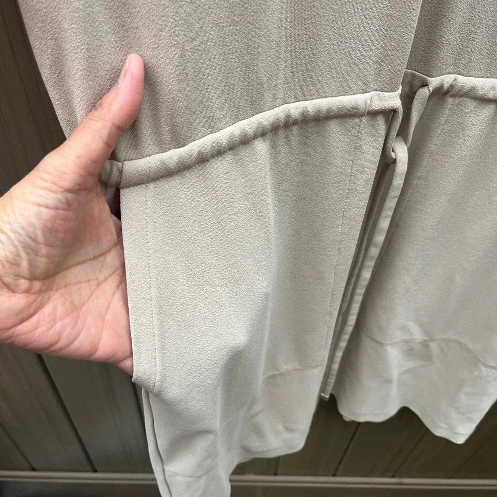 Lafayette 148 New York Drawstring Waist Dress Medium Beige V-Neck Dolman Pockets - Picture 6 of 12